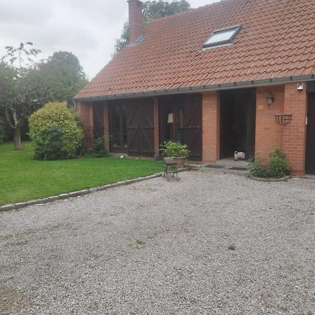 Bed and Breakfast Au Pied De Lille Exterior foto